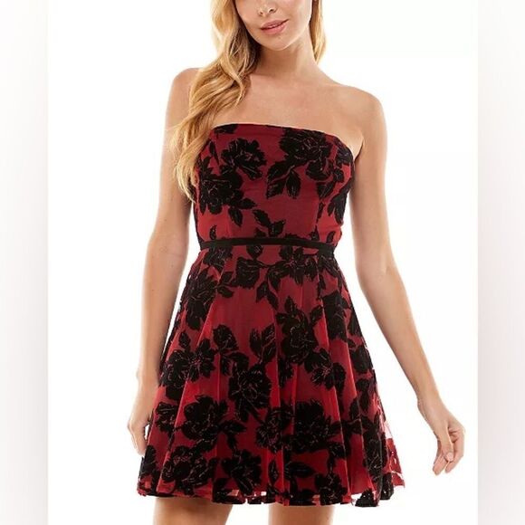 CITY STUDIOS Juniors' Flocked Fit & Flare Dress red and black dress size 1 New - Picture 2 of 13